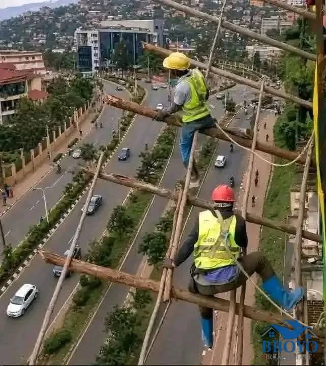 Apama's construction 