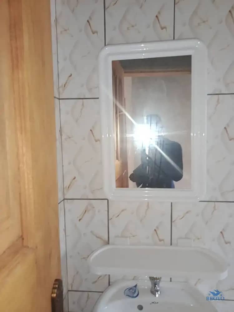 Manyi Jeh's Residence — photo 7