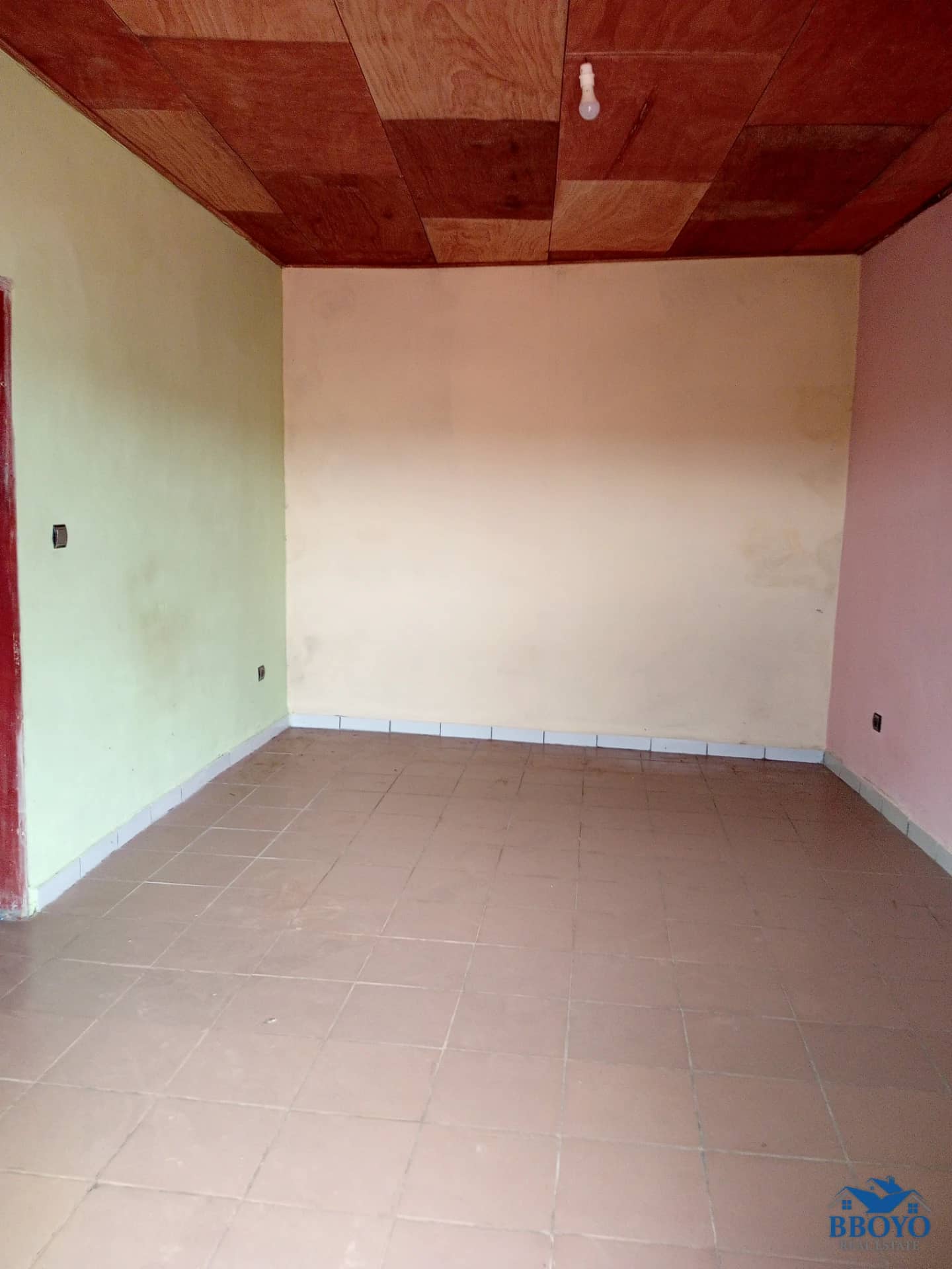 Modern studio — photo 2
