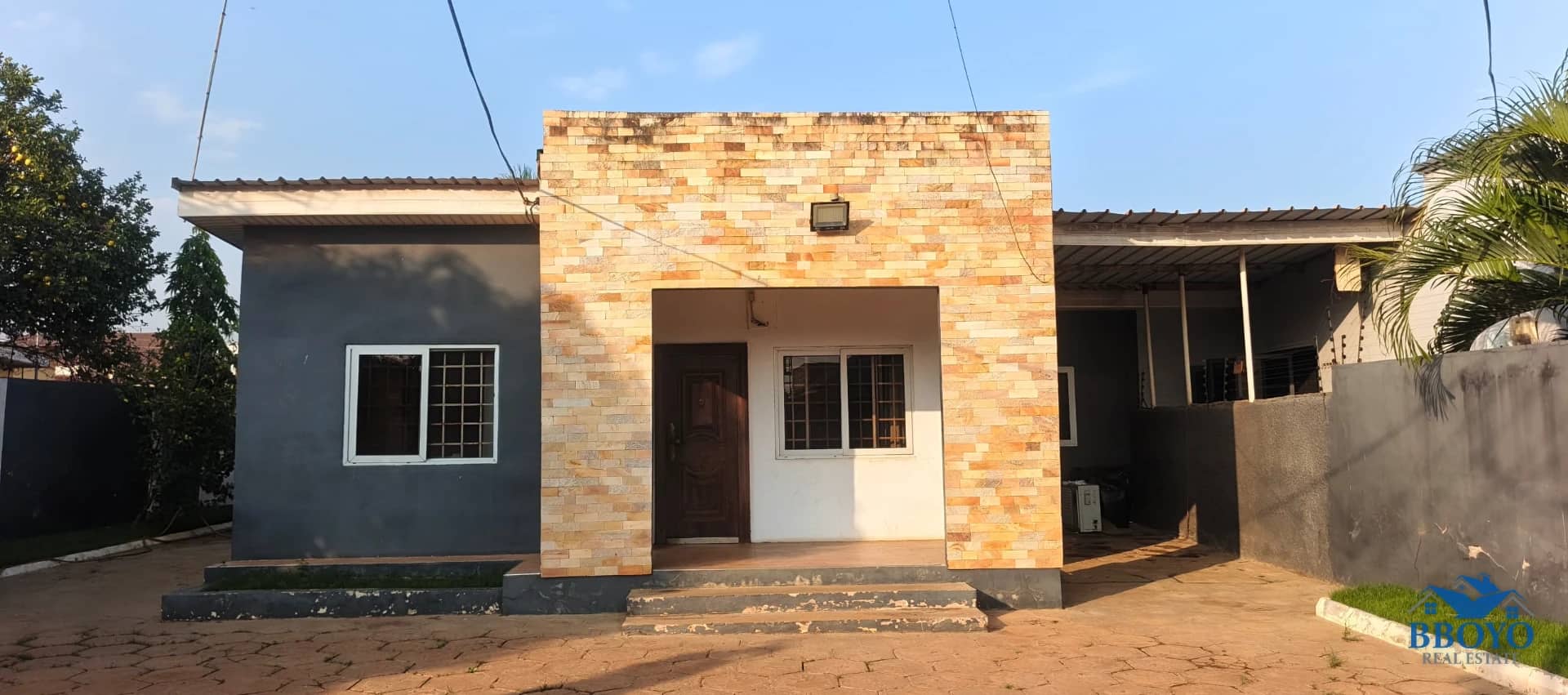 Executive 4 bedroom residential en-suit building facility — photo 2