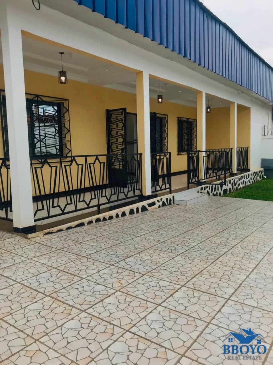 Villa à louer au Carrefour RÉGIE — photo 6