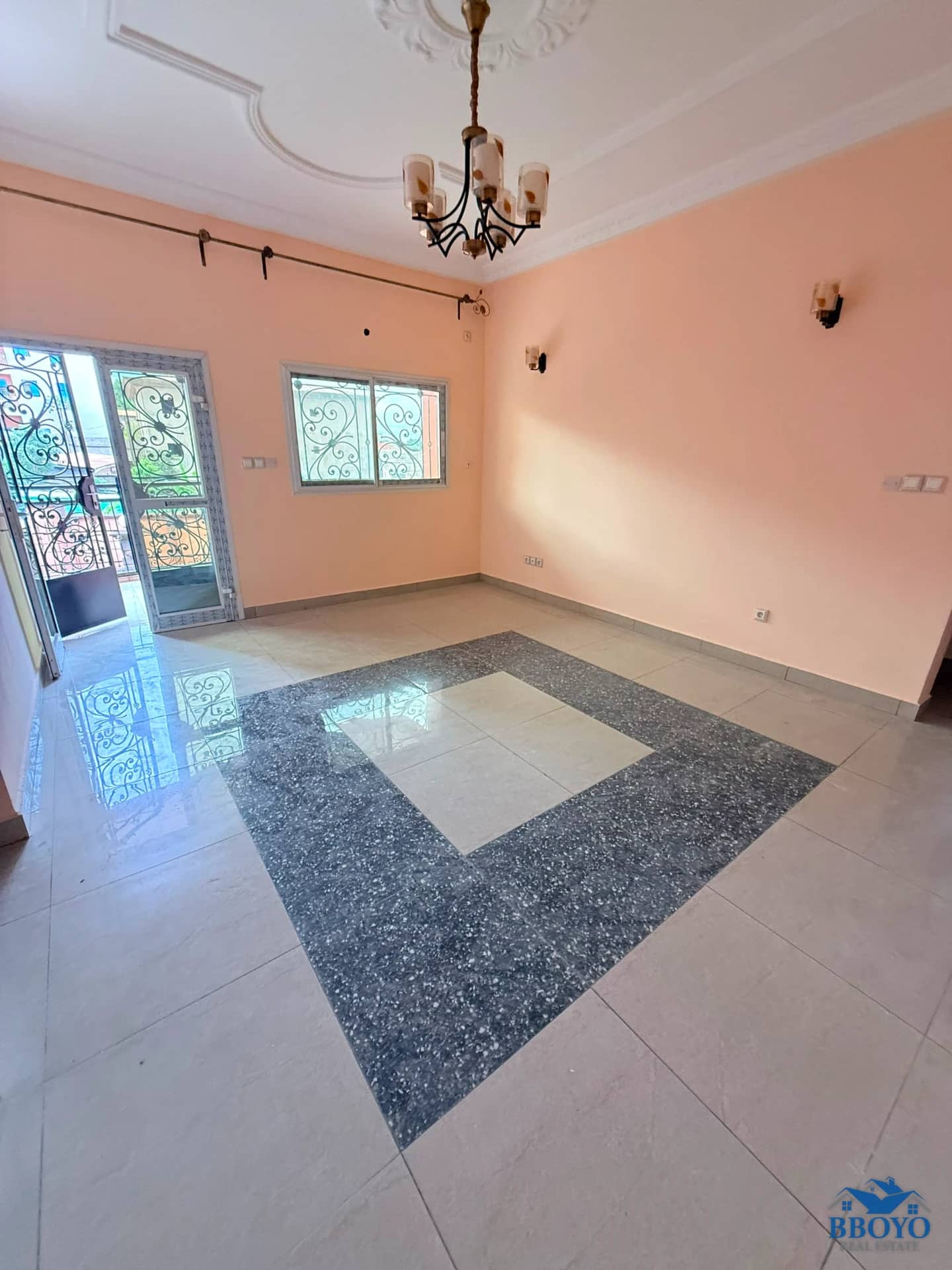 Appartement moderne à louer à Nkolfoulou — photo 4