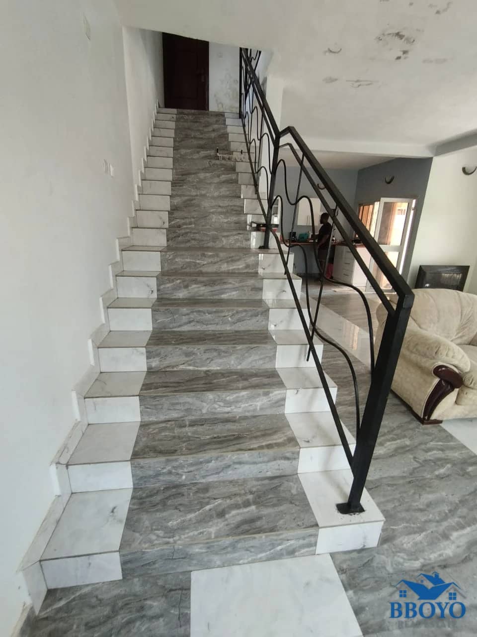 Duplex à louer à Odza — photo 5