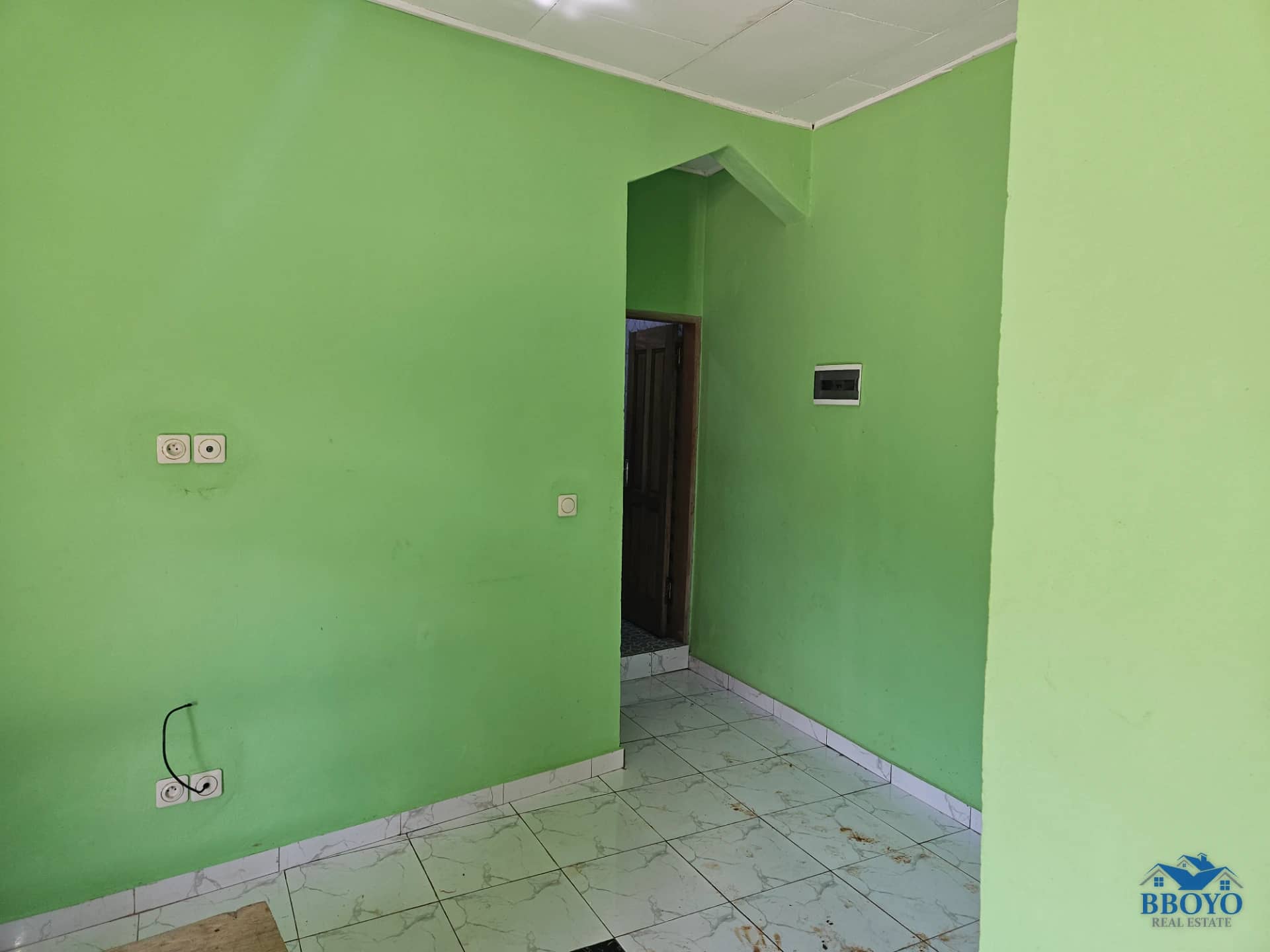 Spacious modern studio in Yaounde. — photo 3