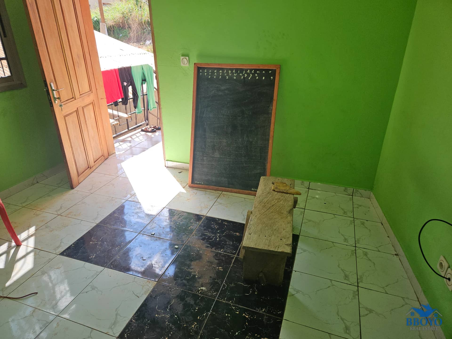 Spacious modern studio in Yaounde. — photo 4